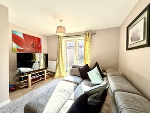 Living Area- click for photo gallery